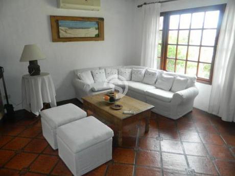 Casa En Alquiler Playa Montoya