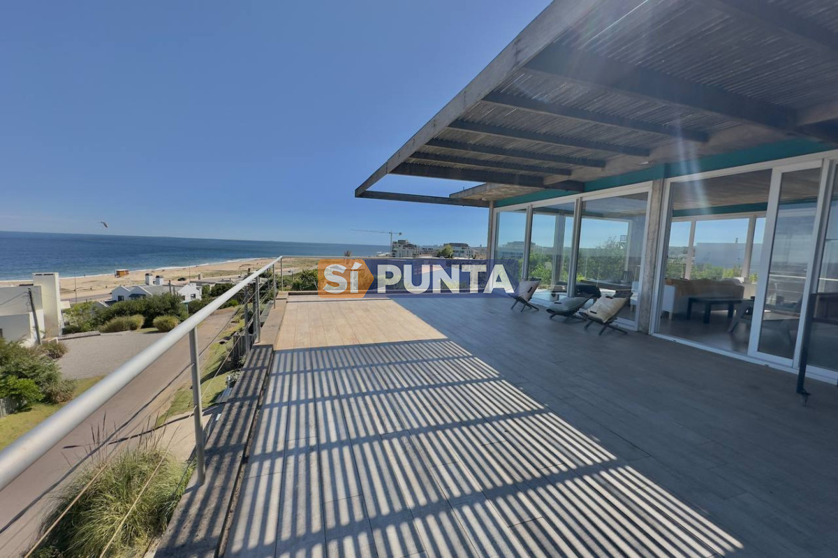 Casa en alquiler 4 dormitorios Punta Alta