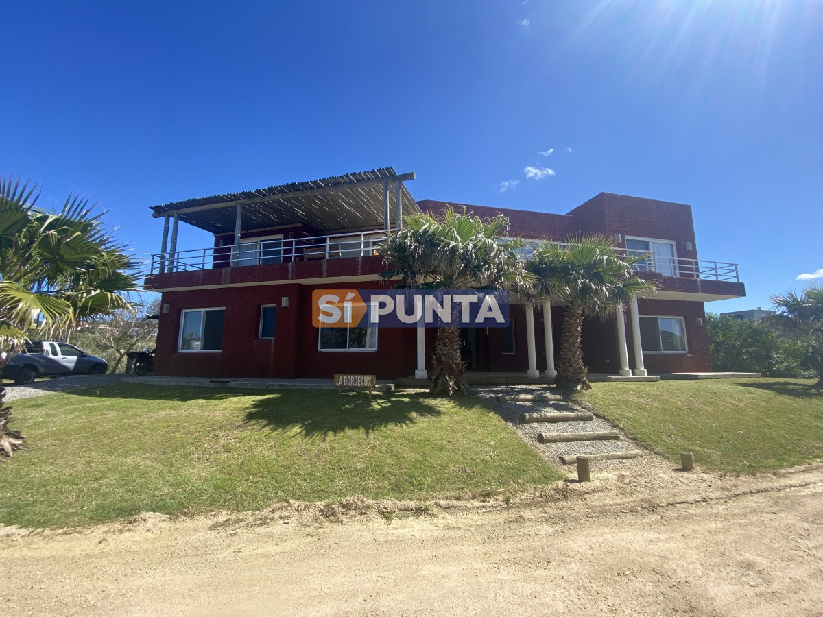 Foto 2 de 32