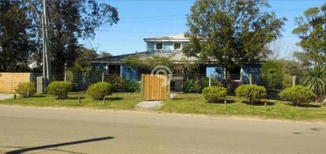 Casa En La Barra Con Piscina