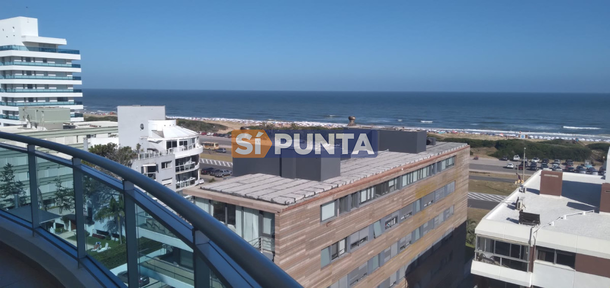 PUNTA DEL ESTE BRAVA 3 DORMITORIOS Y DEPENDENCIA