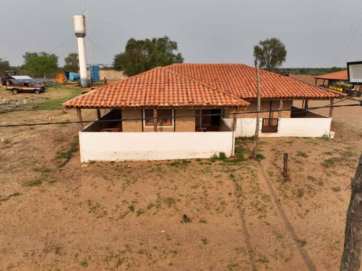 VENDO ESTANCIA EN MCAL. ESTIGARRIBIA DE 11.236 HECTÁREAS — foto 3