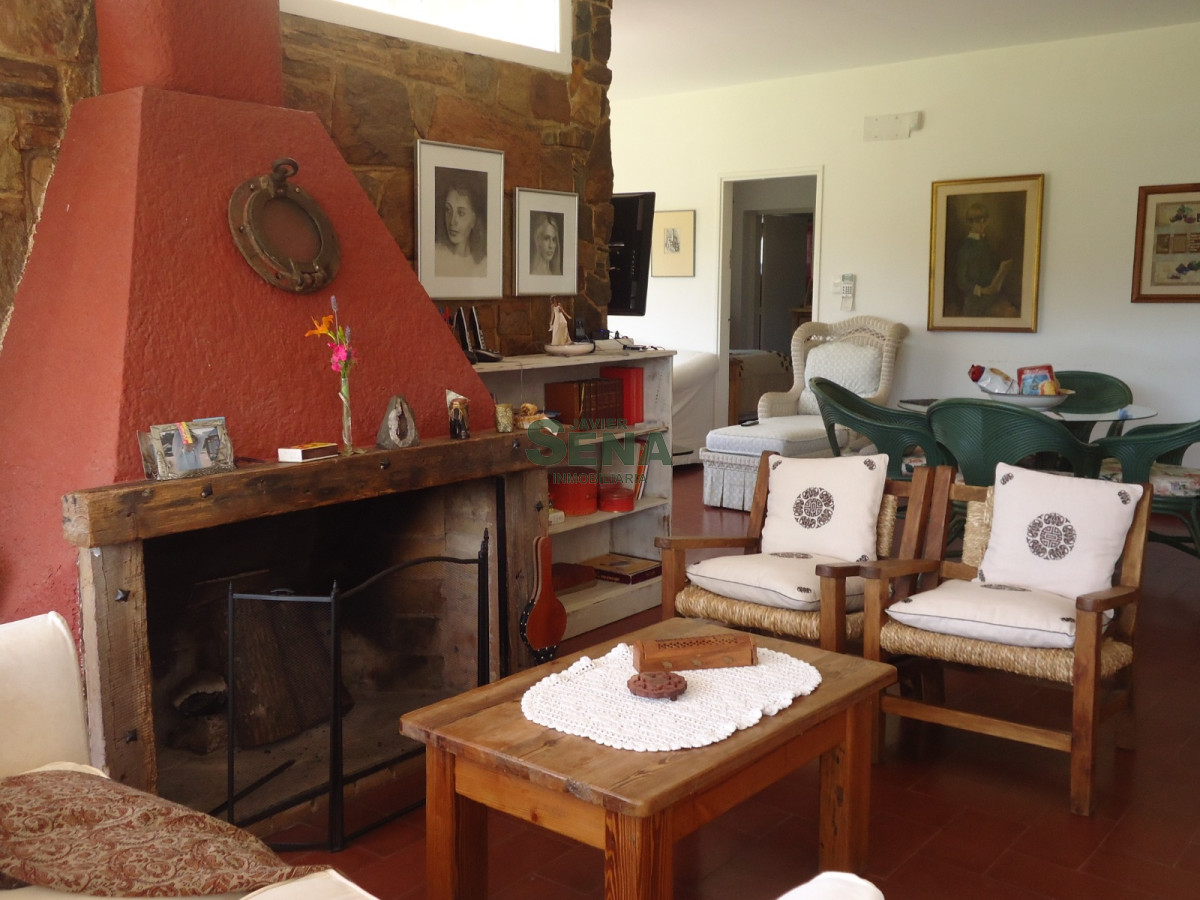 Alquiler en Cantegril, 3 dormitorios, 2 baños, muy lindo lugar.- · Foto 3
