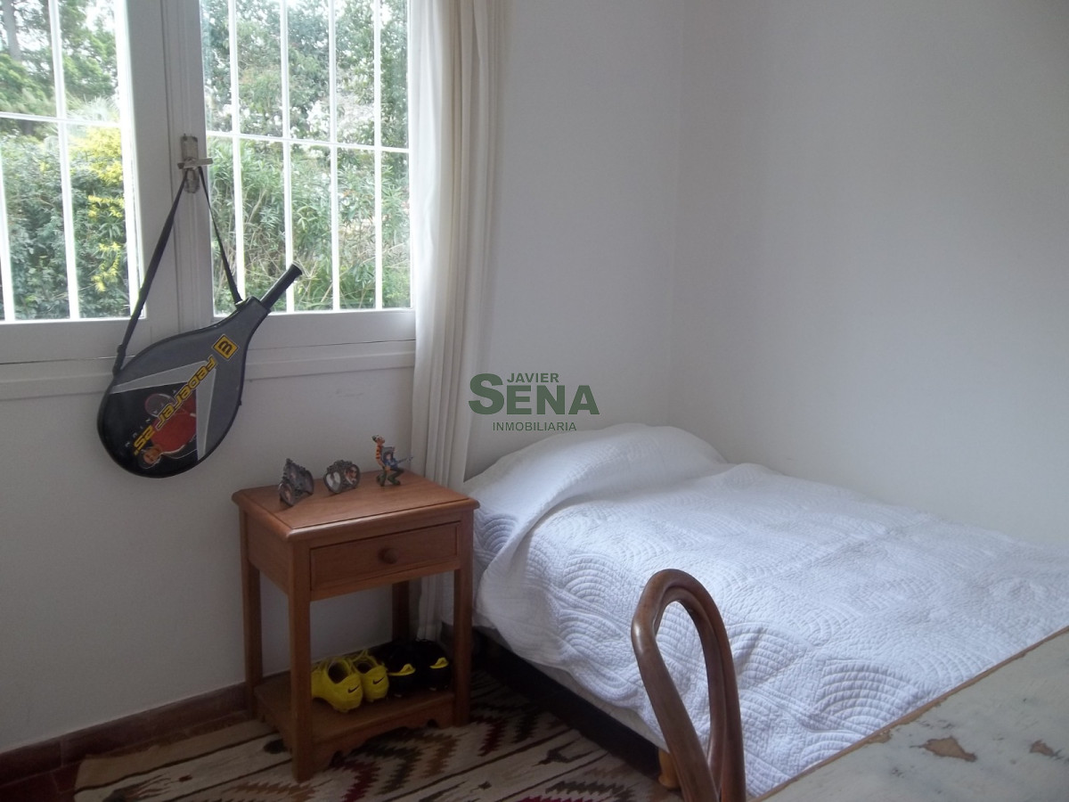 Alquiler en Cantegril, 3 dormitorios, 2 baños, muy lindo lugar.- · Foto 8