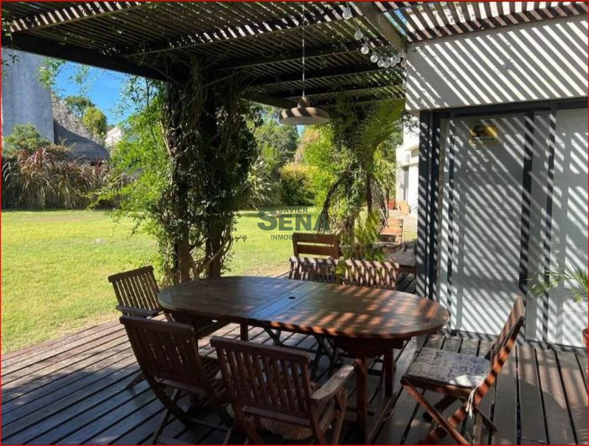 Alquiler de casa en Brio Marly, 4 dormitorios, 4 baños, lindo parque y buen entorno. · Foto 5