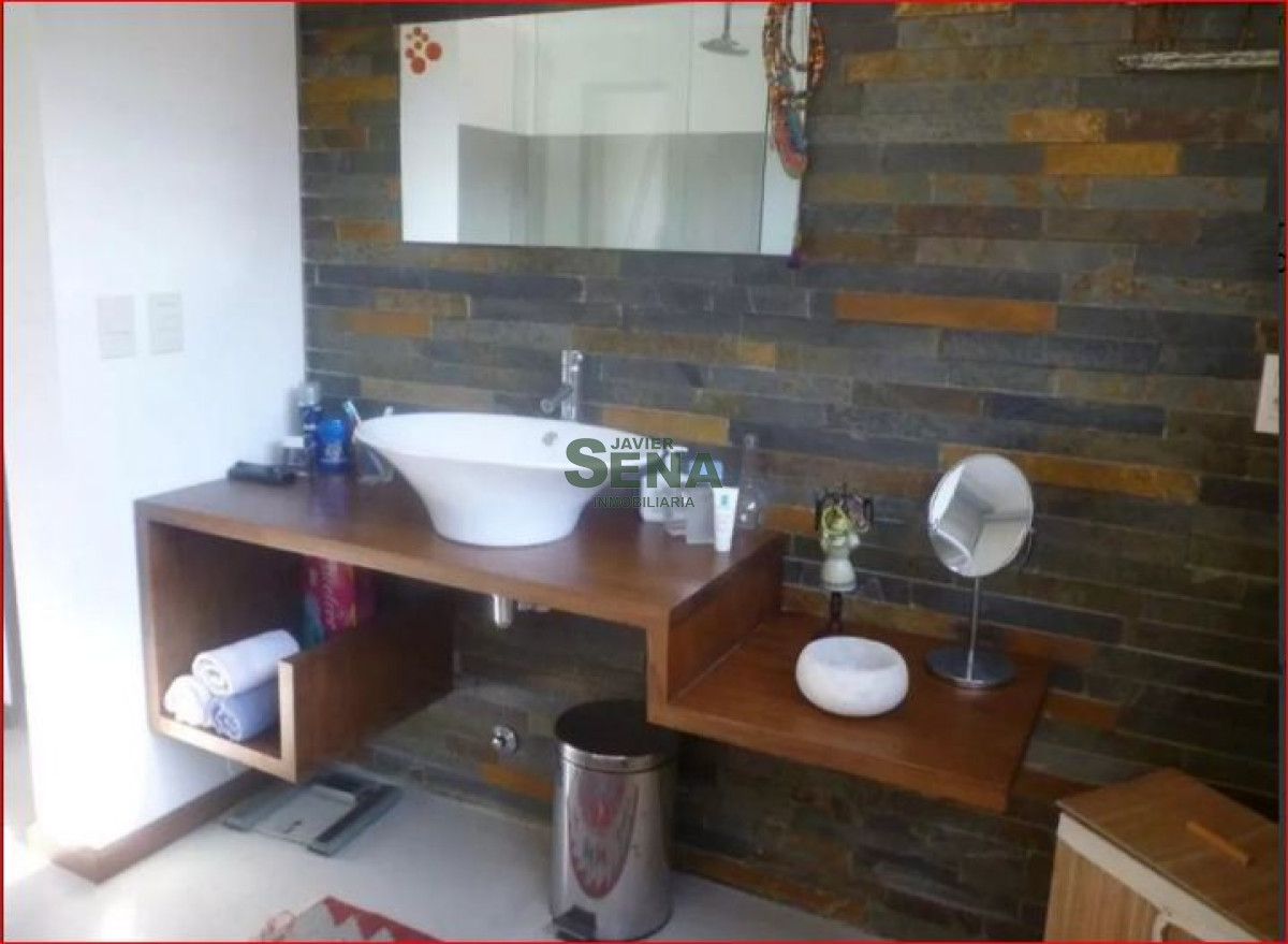 Alquiler de casa en Brio Marly, 4 dormitorios, 4 baños, lindo parque y buen entorno. · Foto 8