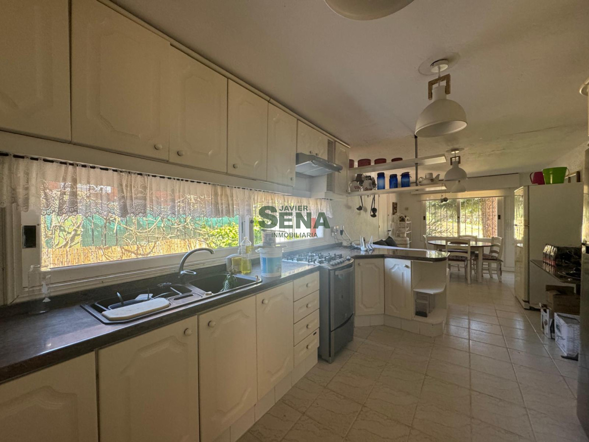 Alquiler y venta amplia casa en San Rafael, 4 dormitorios, 4 baños, playa Brava · Foto 7