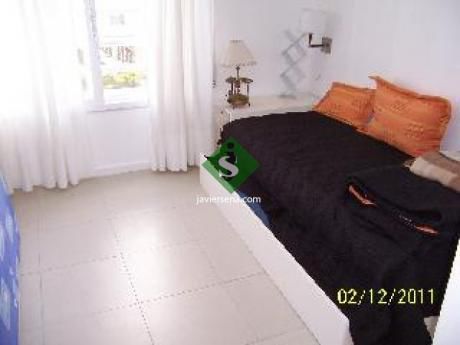 Brava, 3 Dormitorios, 3 Baños, Con Servicios.