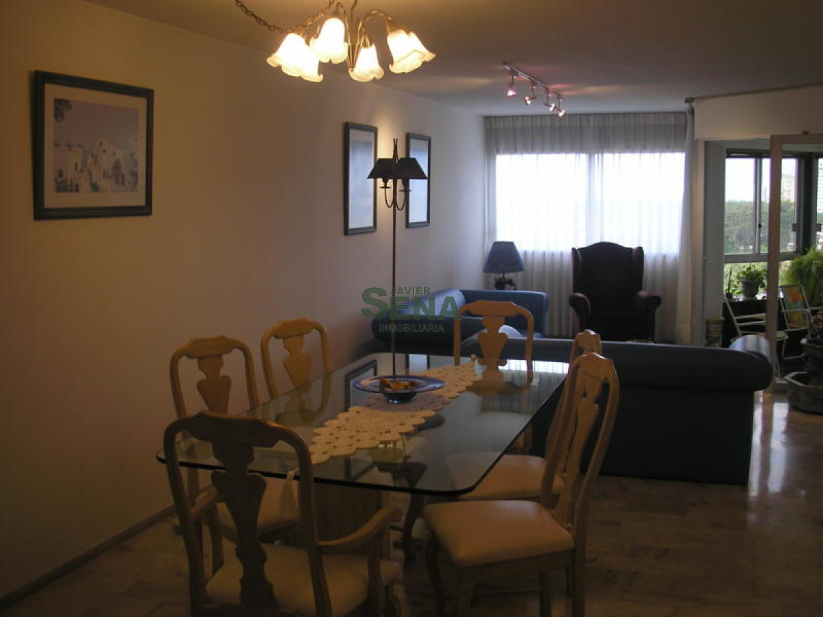 Alquiler de apartamento en la Roosevelt, 3 dormitorios, 3 baños, gran vista a la bahia.- · Foto 6