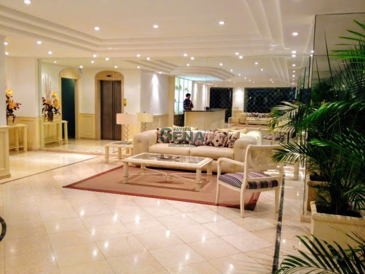 Venta y alquiler de apartamento en la Mansa, 2 dormitorios, 2 Baños, servicios y gran Vista. · Foto 2