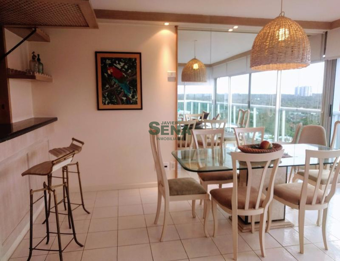 Venta y alquiler de apartamento en la Mansa, 2 dormitorios, 2 Baños, servicios y gran Vista. · Foto 5