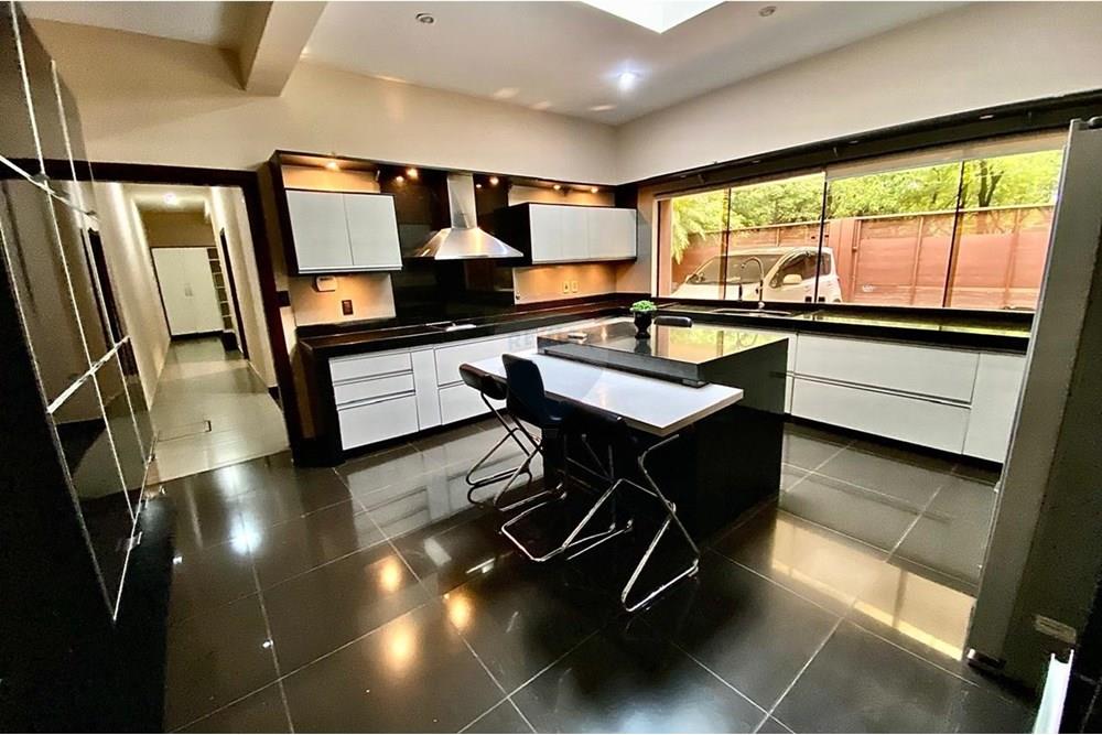 Residencia - Alquiler - Asunción Los Laureles — foto 2