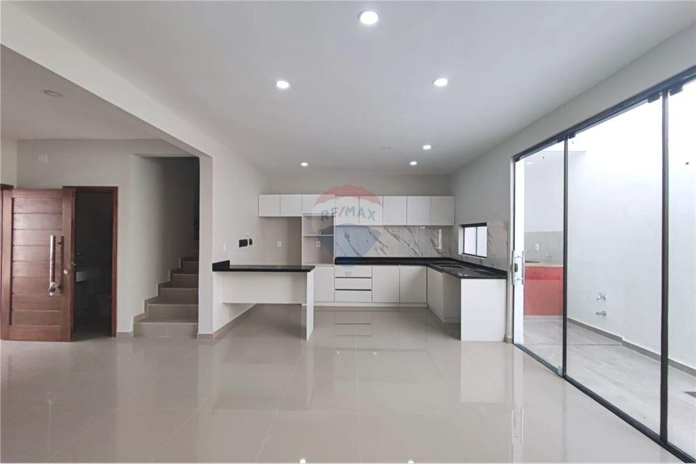 VENDO DUPLEX A ESTRENAR EN SAN LORENZO SAN MIGUEL — foto 3