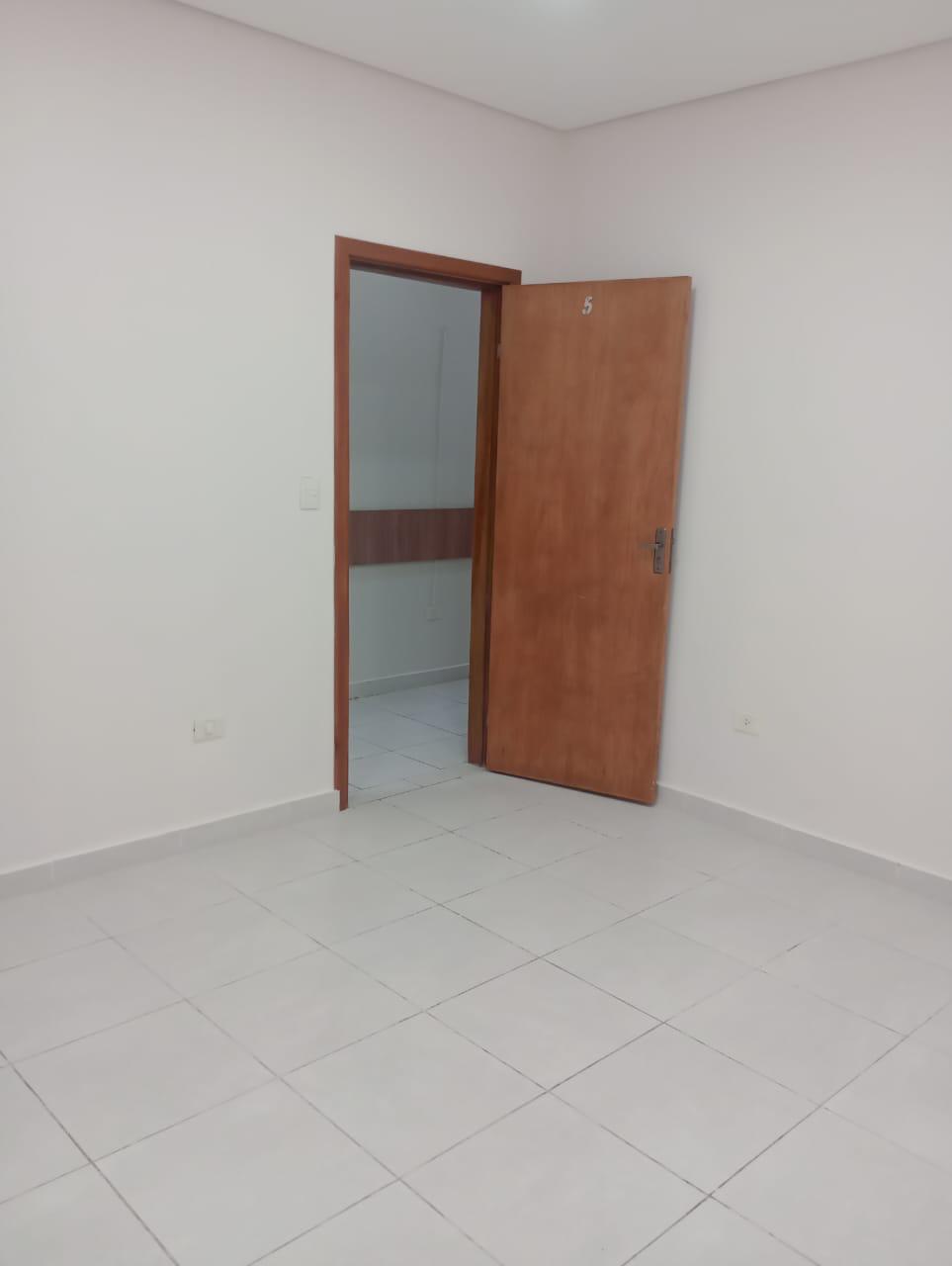 Alquilo oficinas para consultório medico dentro de la clínica San Pietro — foto 2