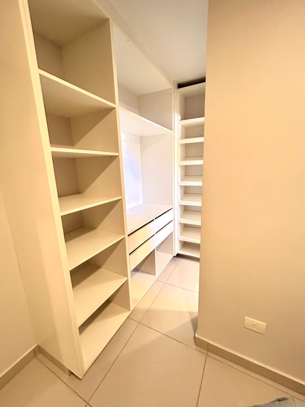 Departamento en edificio orquídeas - Lambare — foto 3