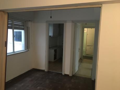 Excelente Punto, Gastos Com Bajos 2 Dorm Y Baño