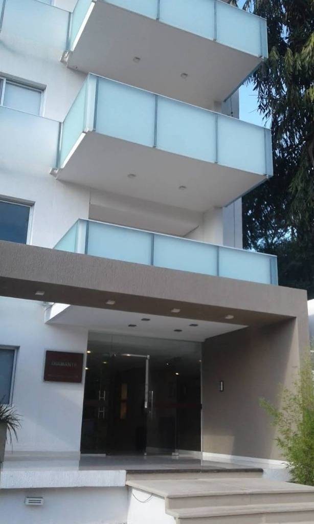 ALQUILO DEPARTAMENTO AMOBLADO DE 3 DORMITORIOS EN MBURUCUYA, ASUNCION — foto 2