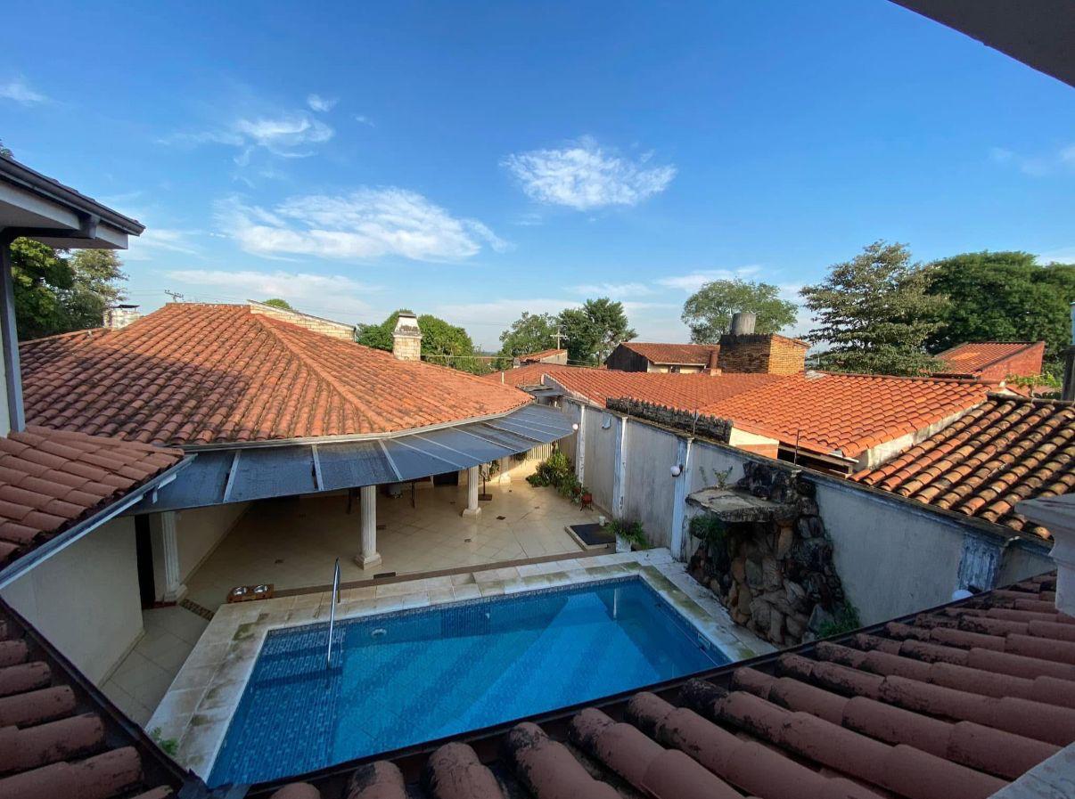 ALQUILO HERMOSA CASA EN BARRIO SAN PABLO- Asunción — foto 2