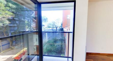 Punta Carretas, Venta, Apartamento De 4 Dormitorios