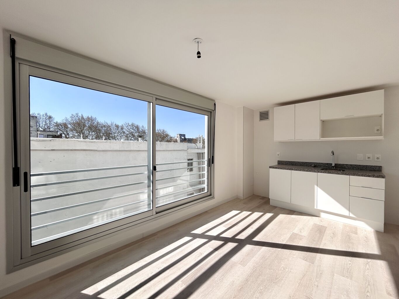 Alquiler apartamento 1 dormitorio en Cordón a estrenar · Foto 2