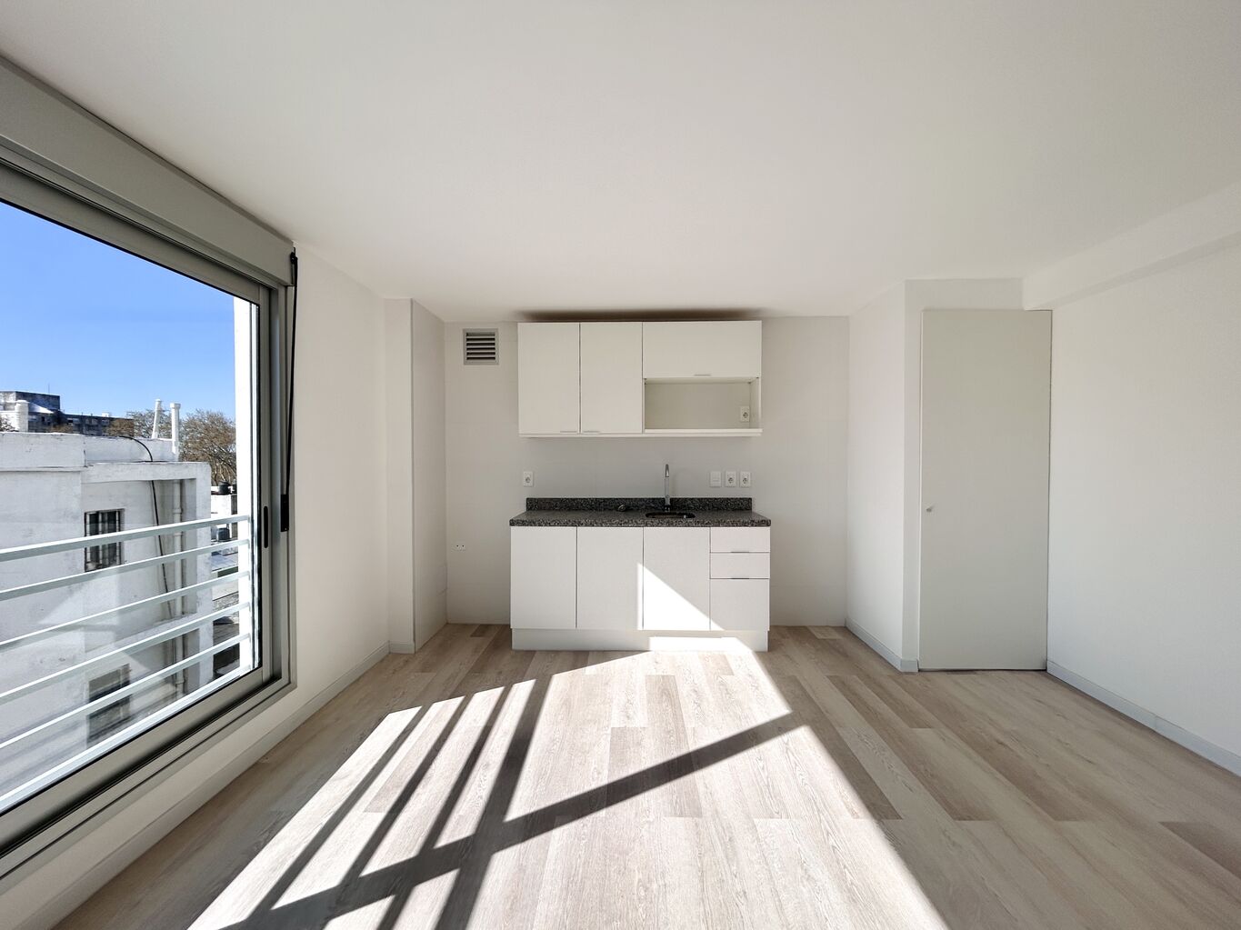 Alquiler apartamento 1 dormitorio en Cordón a estrenar · Foto 3
