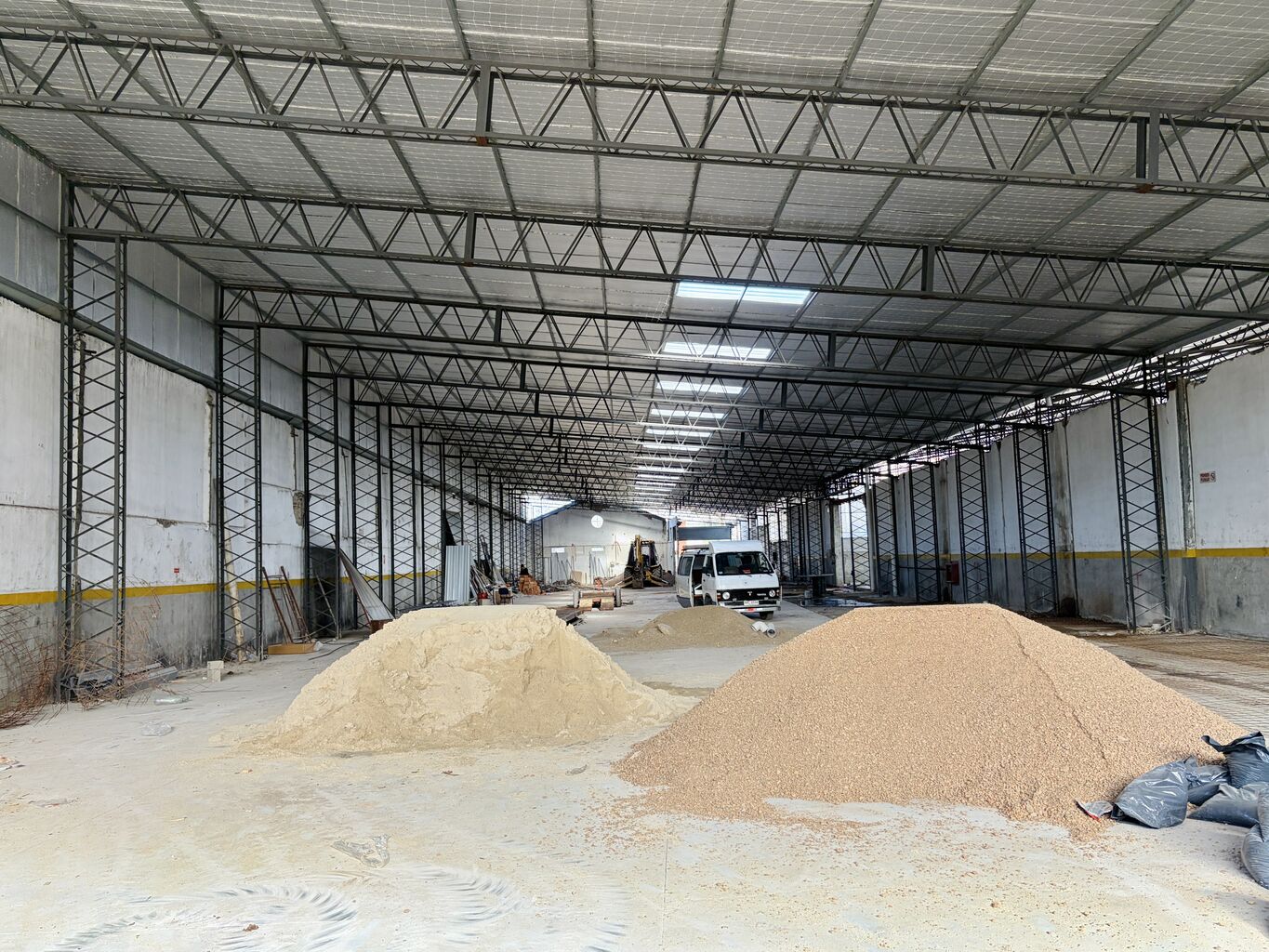 Alquiler — Depósito / Local | Capurro | 3.200 m² | Obra Nueva. Entrada contenedores · Foto 11