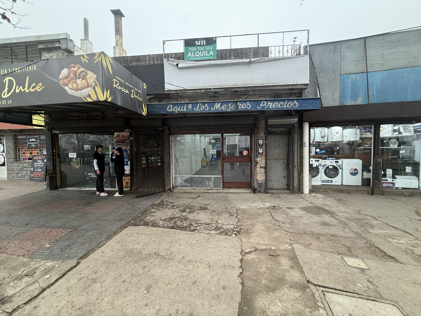 Alquier local comercial en la mejor cuadra de belloni  piedras blancas