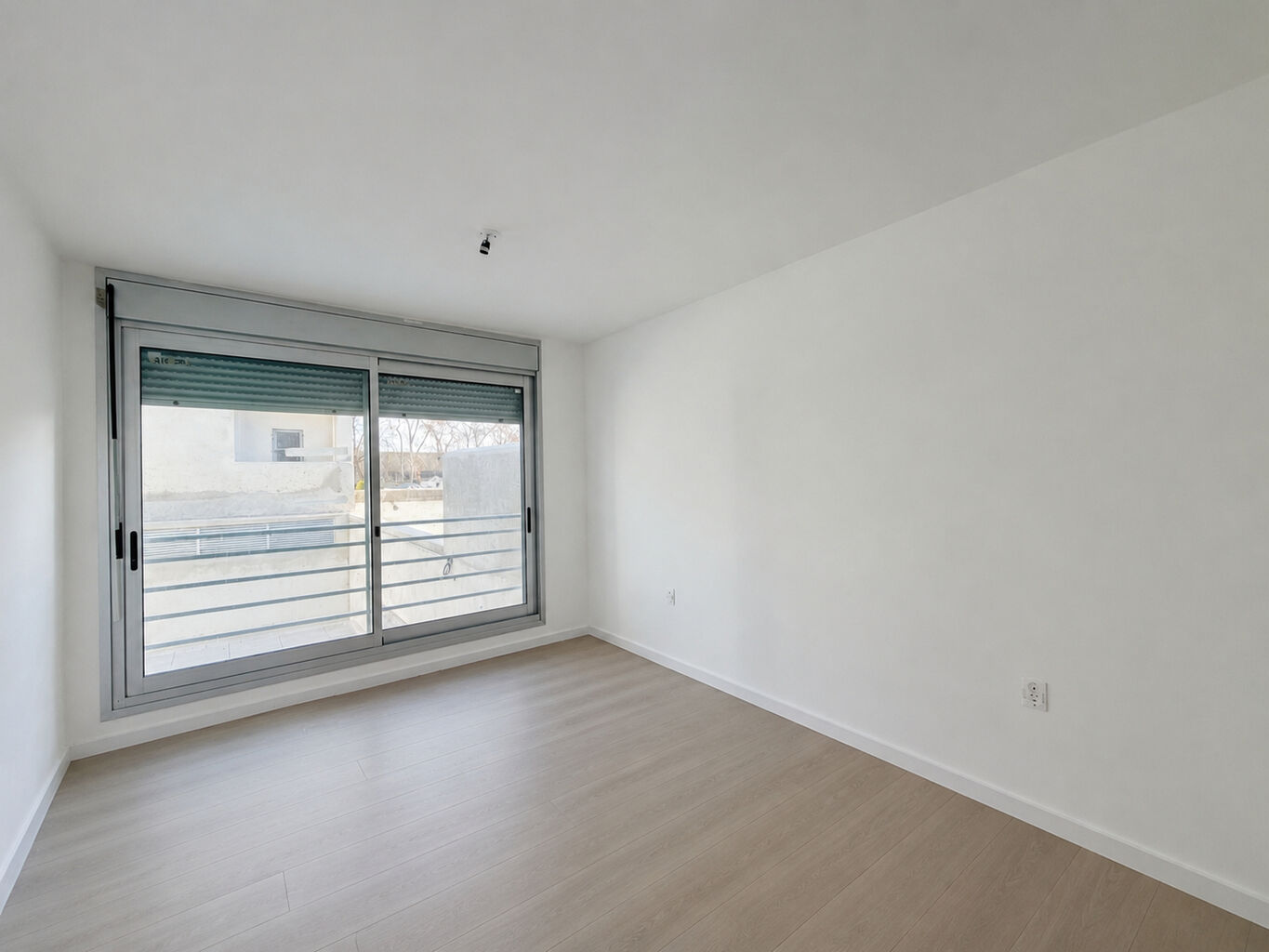 Alquiler apartamento 1 dormitorio con patio en Cordón a estrenar · Foto 7