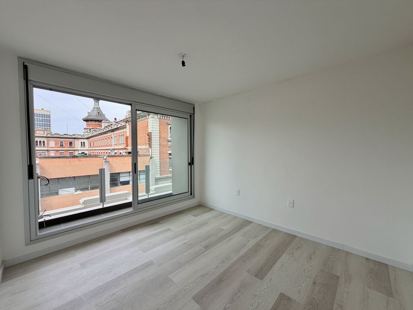 alquiler apartamento de 1 dormitorio en Cordón a estrenar · Foto 5