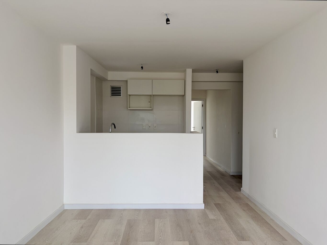 Alquier apartamento 1 dormitorio al frente con garage a estrenar en cordon · Photo 4