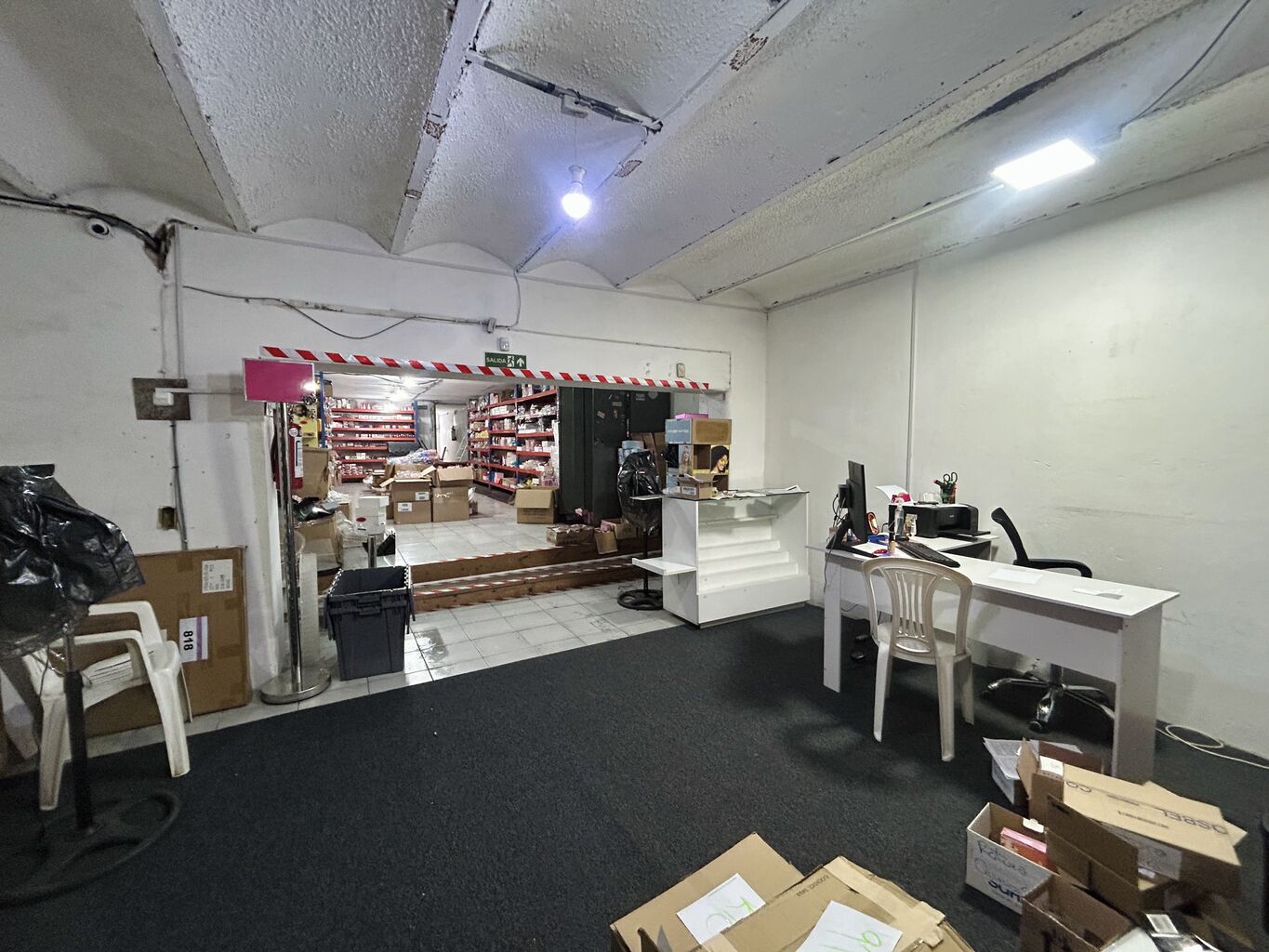 Alquiler local comercial sobre 18 de julio Cordon · Foto 10