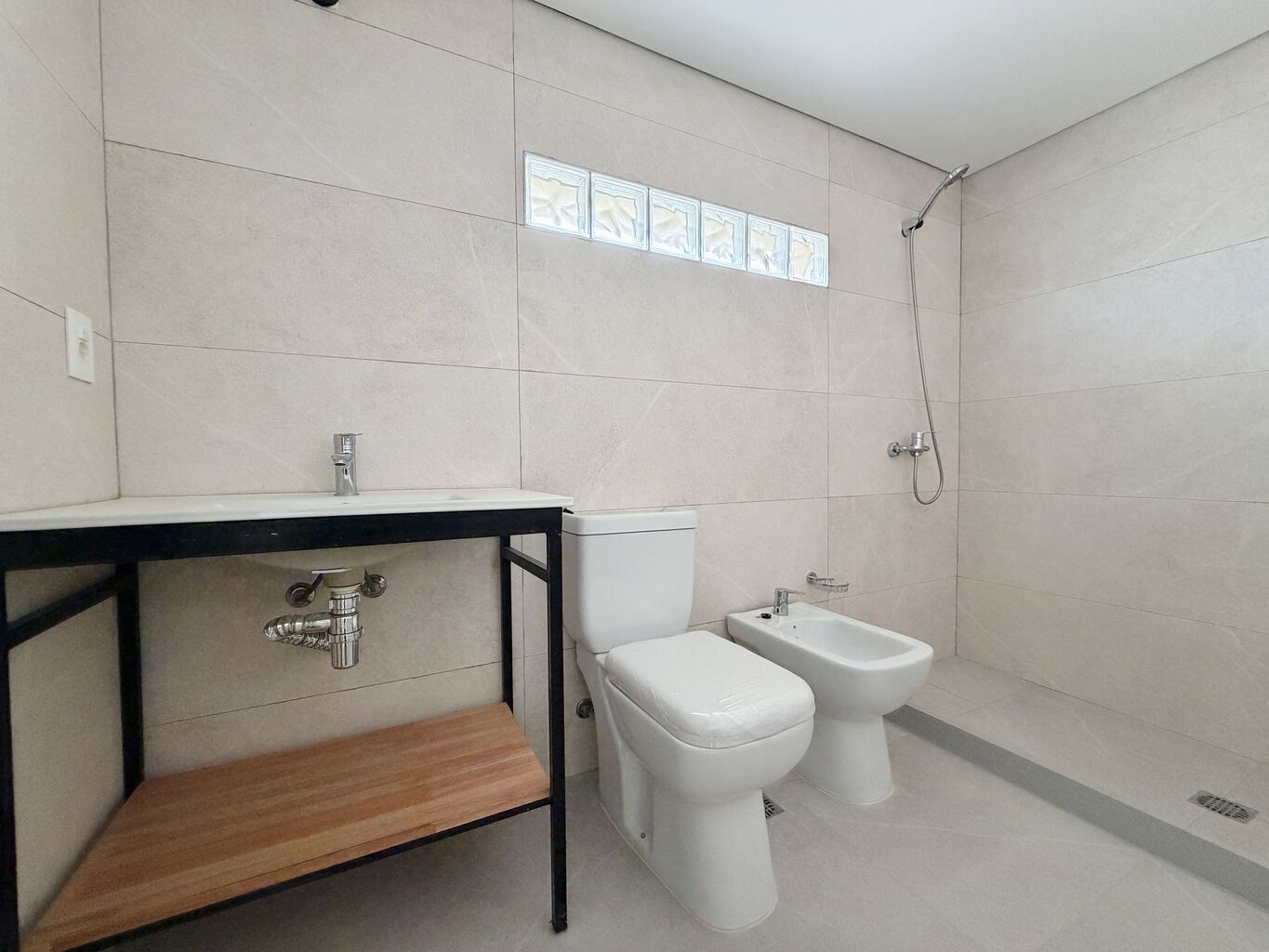 Alquiler apartamento de 1 dormitorio a estrenar al frente en Cordon · Photo 8