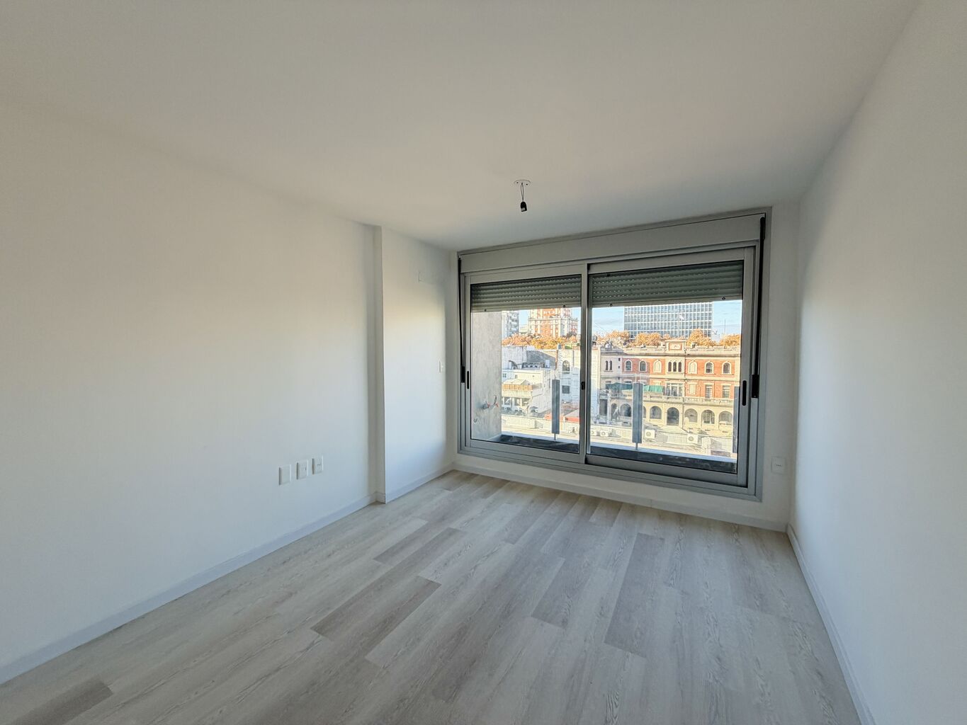 Alquiler apartamento de 1 dormitorio a estrenar al frente en Cordon · Photo 2