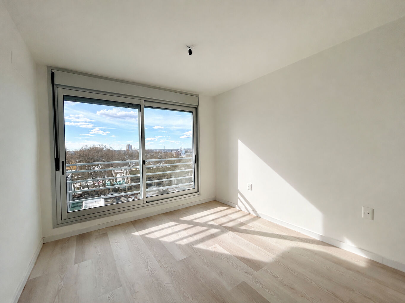 Alquiler apartamento de 1 dormitorio a estrenar al frente en Cordon · Photo 6