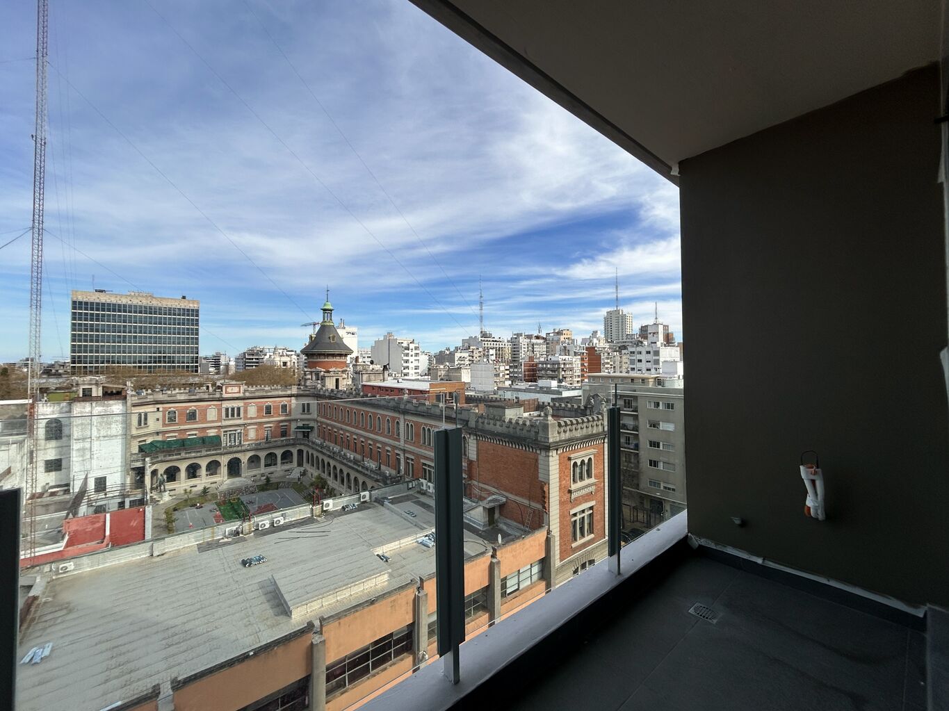 Alquiler apartamento 1 dormitorio a estrenar en Cordon. · Photo 5