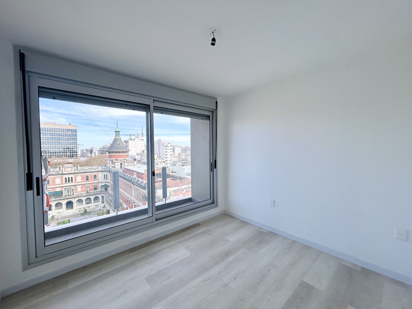 Alquiler apartamento 1 dormitorio al frente en Cordon. a estrenar · Photo 6