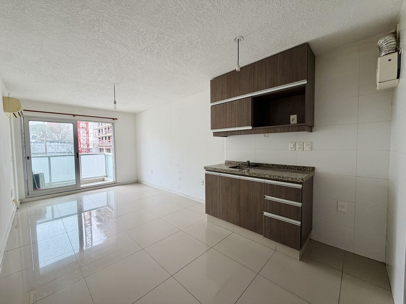 Alquiler monoambiente con terraza en Pocitos