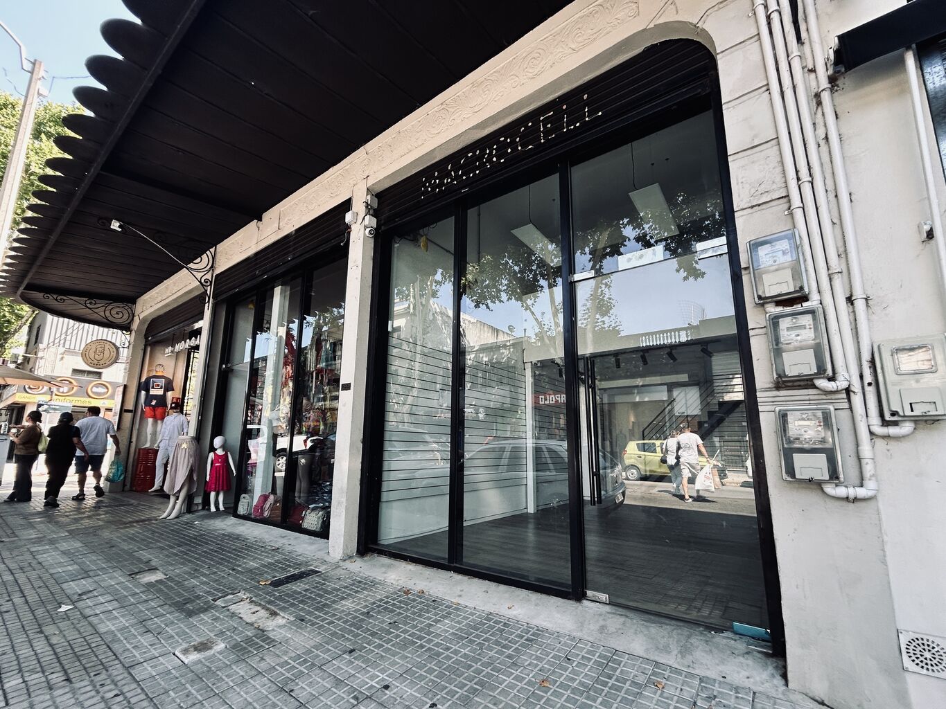 ALQUILER LOCAL COMERCIAL JUSTICIA CASI ARENAL GRANDE ZONA MAYORISTA