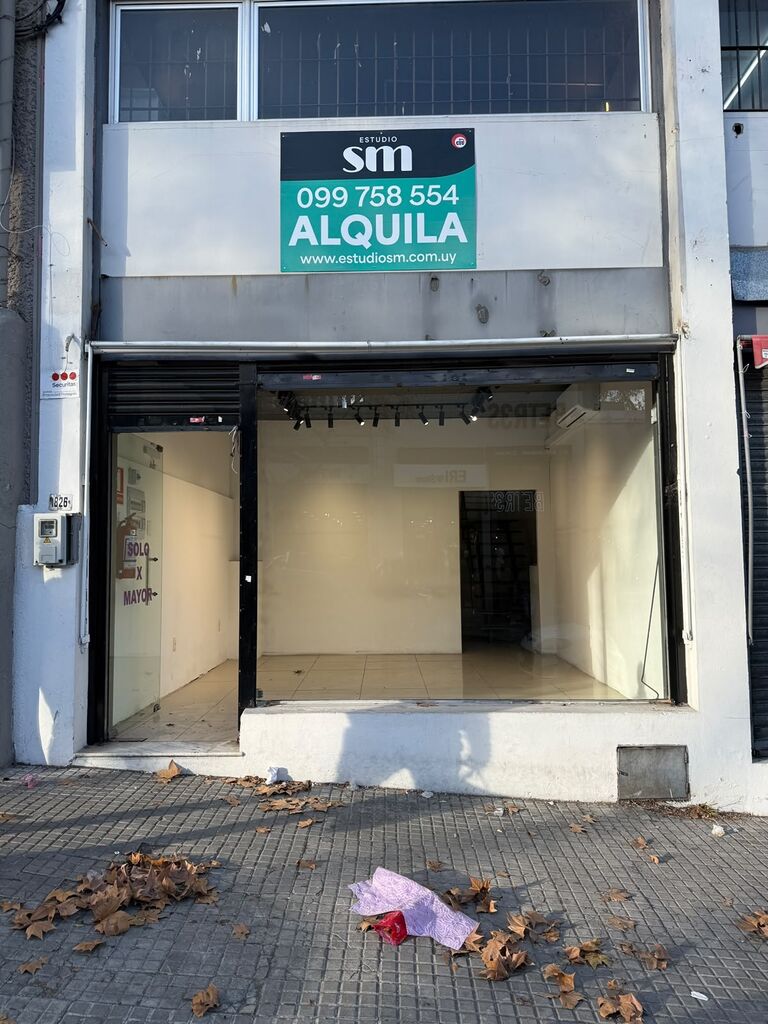 ALQUILER LOCAL COMERCIAL ZONA MAYORISTA. LIBRES Y ARENAL GRANDE