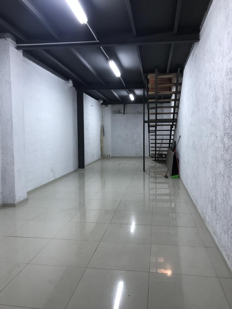 Oportunidad en zona mayorista próximo Arenal grande. · Foto 3