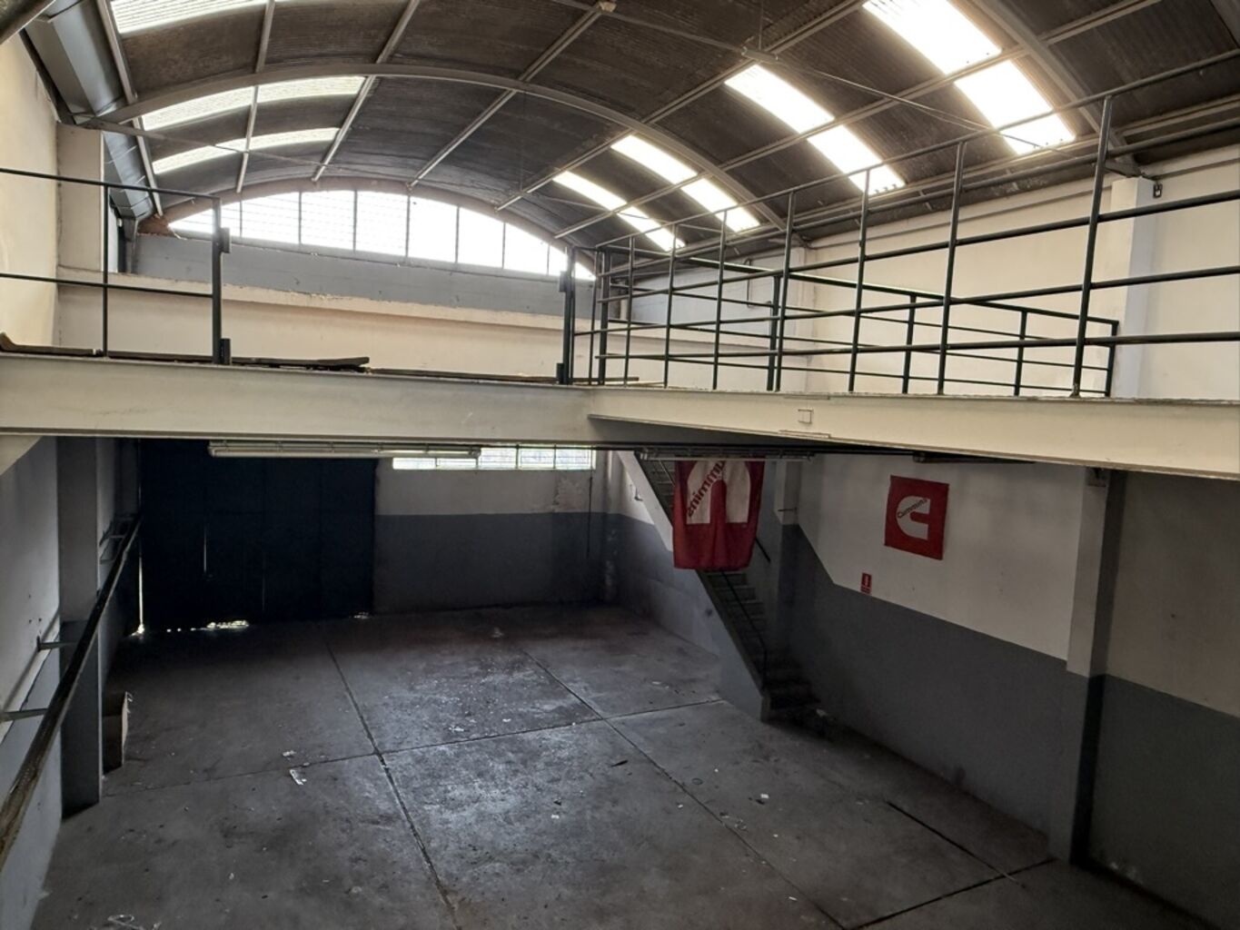Local comercial en alquiler – Esquina Av. Italia y Mariscala · Foto 4