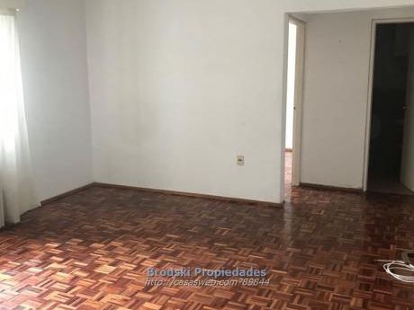 Alquiler Apartamento En Pocitos - 3 Dormitorios Y Garaje