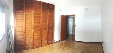 Venta Apartamento Pocitos 4 Dormitorios 300m2 Con Renta