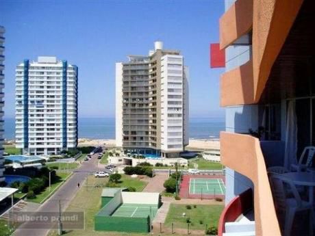 Apartamentos En Brava