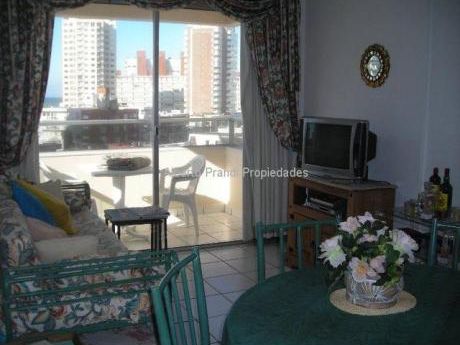 Apartamento A 1 Cuadra De La Playa
