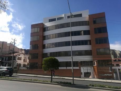 Hermoso Y Amplio Departamento En Venta A Estrenar, Achumani (la Paz)