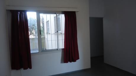 PróX. 8 De Octubre Y Propios, Unión, Montevideo