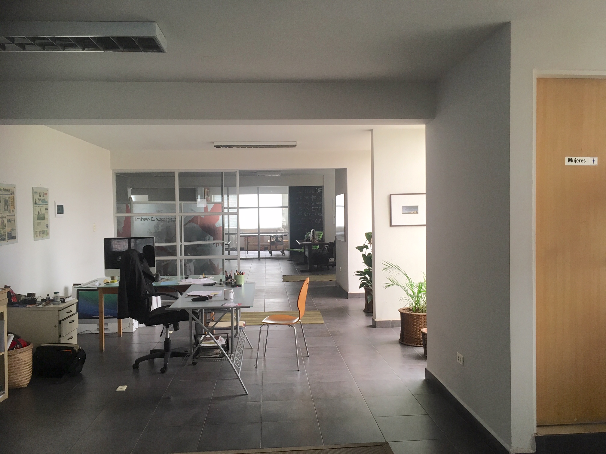 Hermosa Oficina 