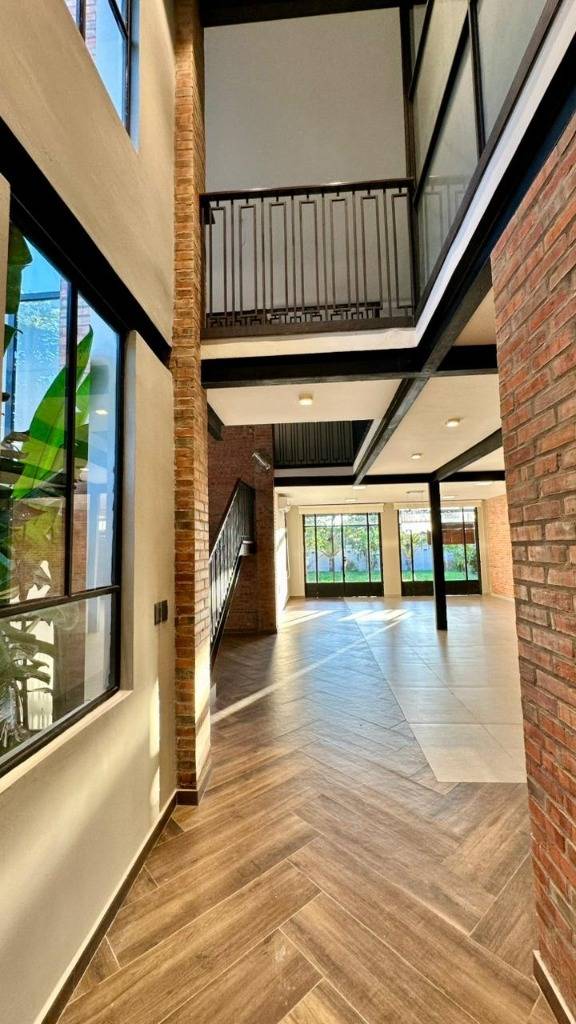 VENDO RESIDENCIA EN ZONA YACHT — foto 2
