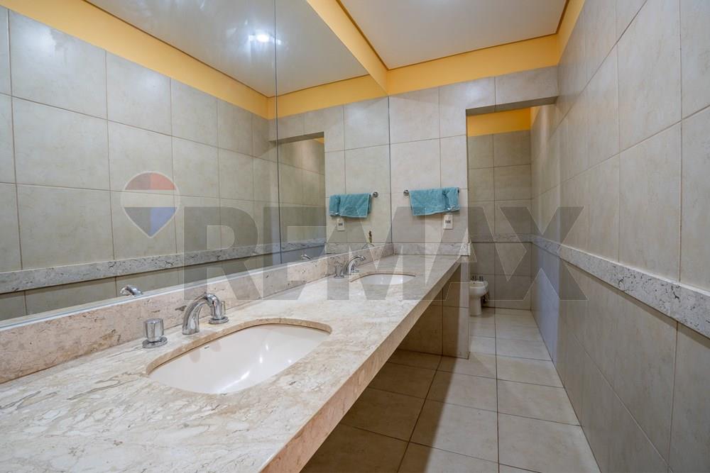 ALQUILO RESIDENCIA DE 4 DORMITORIOS EN LAS LOMAS — foto 2